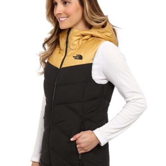 North Face Kailash Gold/Black Hooded Vest SZ Small - Picture 4 of 5